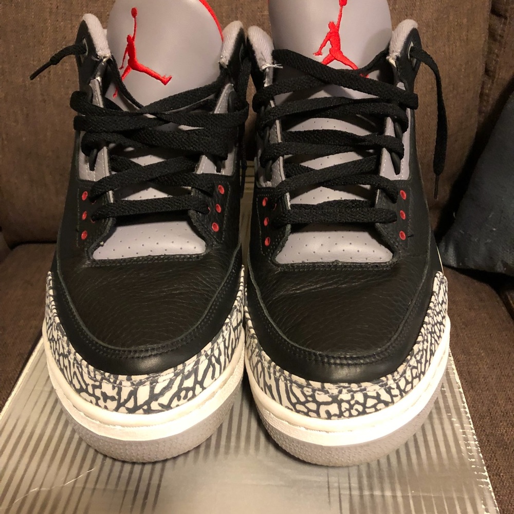 Jordan 3 Cement Black